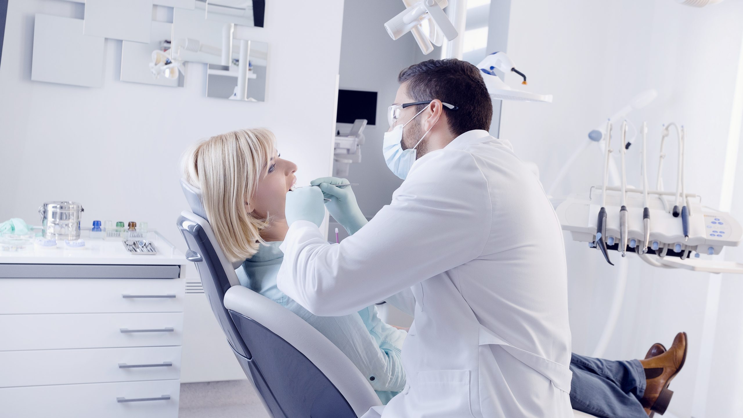 Dentist in Helotes, TX