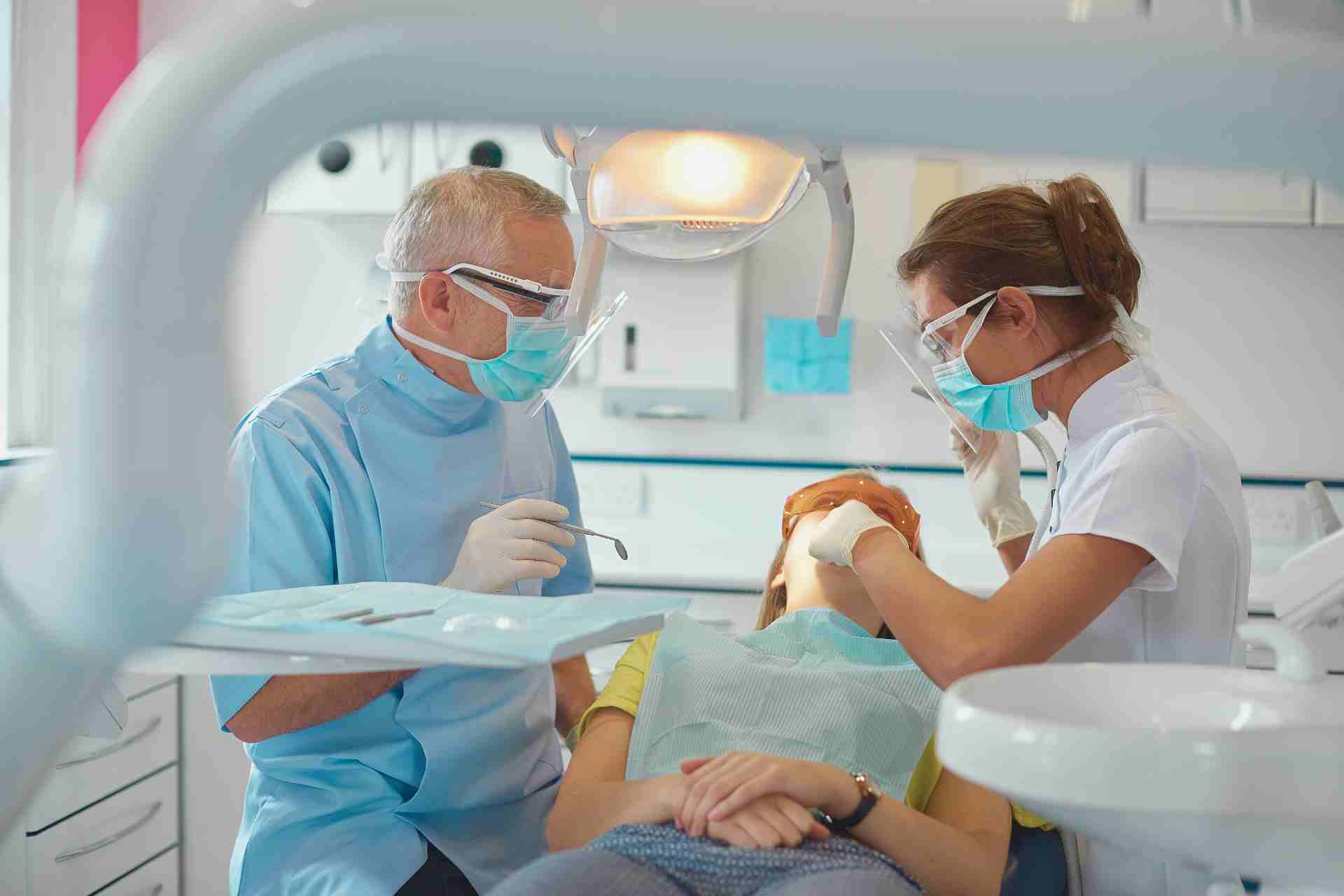 Dentist in Helotes, TX